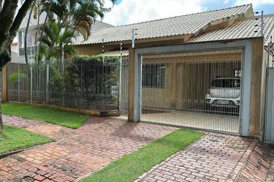 Casa 372m Umuarama-PR 190