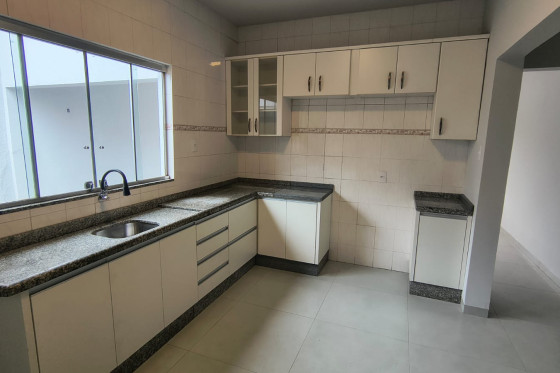 Casa à venda - 210m² - Umuarama-PR