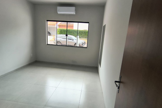Casa à venda - 210m² - Umuarama-PR