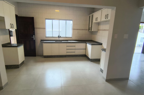 Casa à venda - 210m² - Umuarama-PR