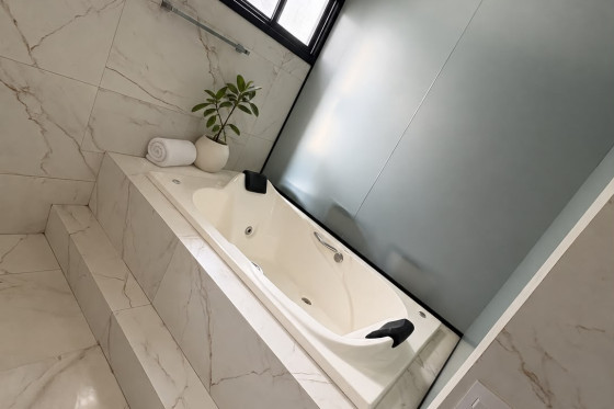 Sobrado à venda - 360m² - Zona VII, Umuarama-PR