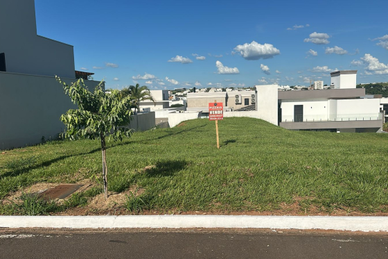 Terreno 360m Umuarama-PR 194