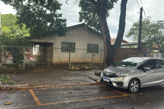 Terreno à venda - 360.00m² - Umuarama-PR