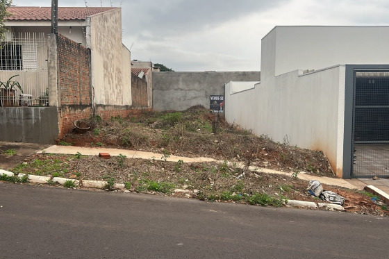 Terreno à venda - 168m² - Parque do Lago, Umuarama-PR