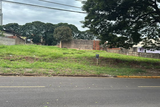 Terreno à venda - 504m² - Zona VII, Umuarama-PR