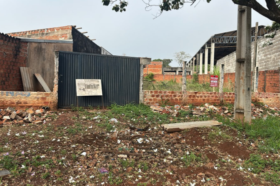 Terreno à venda - 487.92m² - Umuarama-PR