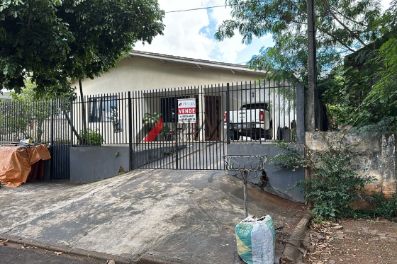 Casa 220m Umuarama-PR 145